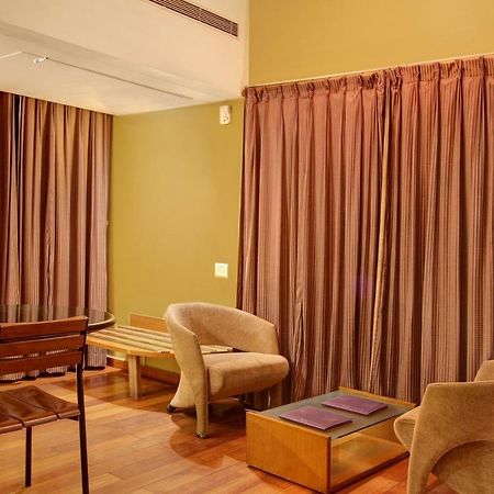 Capital O 16165 Cartier Hotell Bangalore Exteriör bild