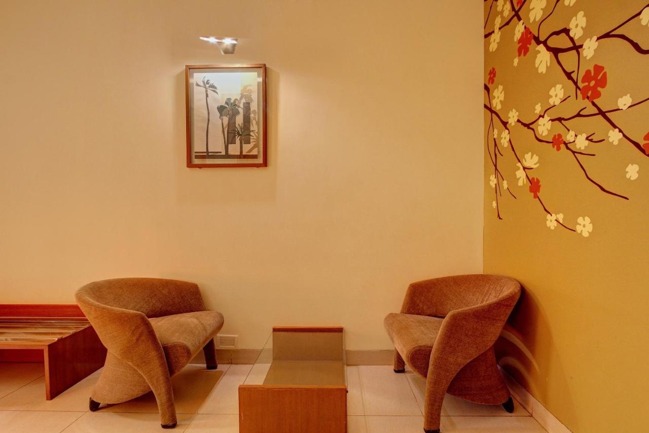 Capital O 16165 Cartier Hotell Bangalore Rum bild